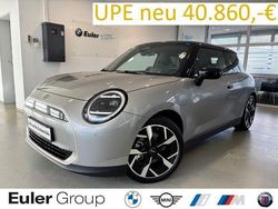 Silber Gebraucht 2024 Mini Cooper Favoured Kleinwagen | 29.475 € (Guter Preis)