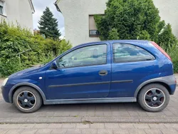 Blau Gebraucht 2002 Opel Corsa Kleinwagen | 999 € (Fairer Preis)