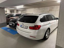 Weiß Gebraucht 2013 BMW 320 Efficient Dynamics Limousine | 9.600 € (Etwas zu teuer)