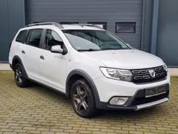 Weiß Gebraucht 2017 Dacia Logan MCV Stepway Kombi | 5.750 € (Fairer Preis)
