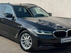 Grau Gebraucht 2021 BMW 520 Kombi | 23.900 € (Guter Preis)