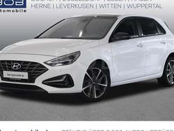 Weiß Gebraucht 2021 Hyundai i30 Edition 30+ Limousine | 18.670 € (Fairer Preis)