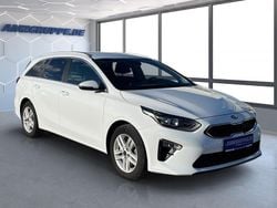 Weiß (uni) Gebraucht 2020 Kia Ceed Sportswagon Vision Kombi | 18.390 € (Guter Preis)