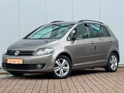 Braun Gebraucht 2012 VW Golf Plus Match Van / Kleinbus | 7.880 € (Fairer Preis)