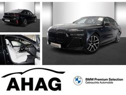Beige Gebraucht 2024 BMW i7 M Sport Limousine | 102.840 €
