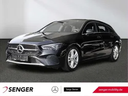 Schwarz Gebraucht 2024 Mercedes CLA180 Shooting Brake Kombi | 30.480 €