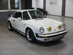 Grandprix weiss Gebraucht 1988 Porsche 911 Carrera Coupé | 89.900 €
