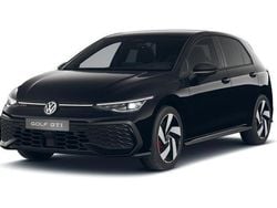 Schwarz (grenadillschwarz metallic) Neu 2025 VW Golf Style Coupé | 50.610 €