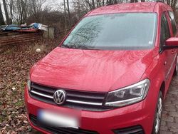 Rot Gebraucht 2017 VW Caddy Maxi Van / Kleinbus | 19.999 € (Fairer Preis)