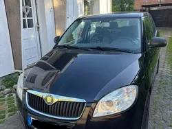 Schwarz Gebraucht 2007 Skoda Fabia Kleinwagen | 2.250 € (Fairer Preis)