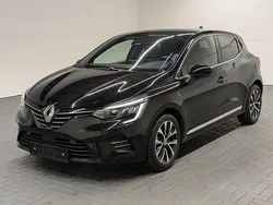 Schwarz (sternenschwarz) Gebraucht 2023 Renault Clio V Kleinwagen | 16.480 € (Fairer Preis)