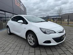 Opel Astra GTC