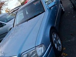 Gebraucht 1993 Mercedes 220 Elegance Limousine | 1.350 €