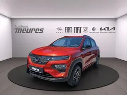 Rot Gebraucht 2022 Dacia Spring Comfort Plus Kleinwagen | 9.988 € (Guter Preis)
