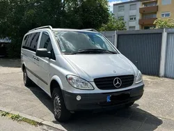 Schwarz Gebraucht 2009 Mercedes Vito Van / Kleinbus | 12.600 €