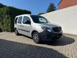Silber Gebraucht 2015 Mercedes Citan 109 Van / Kleinbus | 8.700 € (Guter Preis)