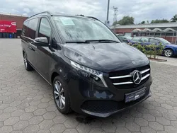 Grau Gebraucht 2023 Mercedes V300 Edition Van / Kleinbus | 56.900 € (Guter Preis)