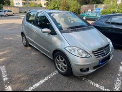 Silber Gebraucht 2005 Mercedes A170 Kleinwagen | 1.800 €
