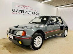 Grau Gebraucht 1984 Peugeot 205 | 450.000 €
