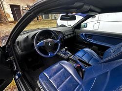 Blau Gebraucht 1998 BMW 318 Cabriolet Cabrio | 6.000 € (Guter Preis)