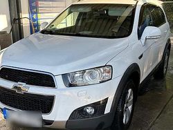 Weiß Gebraucht 2012 Chevrolet Captiva SUV | 7.500 € (Etwas zu teuer)
