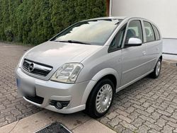 Silber Gebraucht 2008 Opel Meriva Van / Kleinbus | 3.380 € (Teuer)
