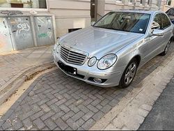 Silber Gebraucht 2008 Mercedes E220 Limousine | 6.600 € (Fairer Preis)