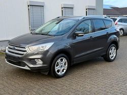 Grau Gebraucht 2019 Ford Kuga Trend SUV | 14.490 € (Fairer Preis)