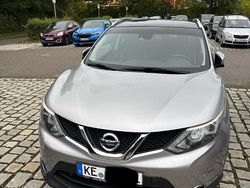 Weiß Gebraucht 2016 Nissan Qashqai SUV | 12.999 € (Fairer Preis)