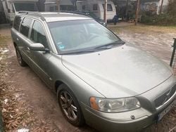 Gold Gebraucht 2006 Volvo V70 Kombi | 2.500 € (Fairer Preis)