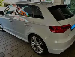 Weiß Gebraucht 2014 Audi A3 Sportback Kombi | 12.500 € (Etwas zu teuer)