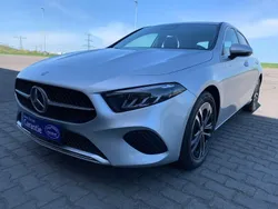 Silber Gebraucht 2023 Mercedes A180 Limousine | 27.900 € (Fairer Preis)
