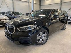 Schwarz Gebraucht 2021 BMW 116 Advantage Kleinwagen | 16.600 € (Fairer Preis)