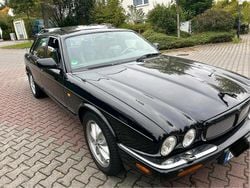 Schwarz Gebraucht 1998 Jaguar XJR Limousine | 12.500 €