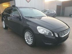 Schwarz Gebraucht 2013 Volvo V60 Kombi | 4.200 € (Superpreis)