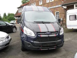 Blazerblau Gebraucht 2017 Ford Transit Custom Trend Van / Kleinbus | 16.499 €