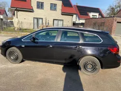 Schwarz Gebraucht 2011 Opel Astra Sport Kombi | 2.990 € (Guter Preis)