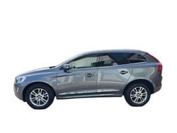 Blau metallic Gebraucht 2016 Volvo XC60 Momentum SUV | 21.070 € (Fairer Preis)