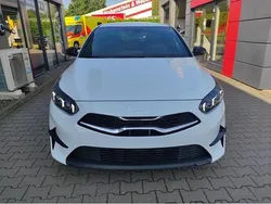 Neu 2025 Kia Ceed 3 Limousine | 25.240 € (Fairer Preis)