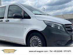 Weiß Gebraucht 2018 Mercedes Vito Van / Kleinbus | 13.999 €