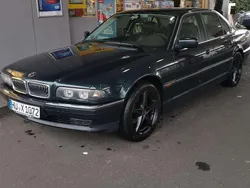 Grün Gebraucht 1997 BMW 728 Limousine | 2.190 € (Fairer Preis)