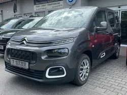 Grau Gebraucht 2020 Citroën Berlingo PureTech Van / Kleinbus | 20.800 € (Fairer Preis)