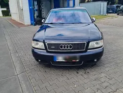 Blau Gebraucht 1996 Audi A8 S-Line Limousine | 6.500 €