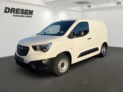 Weiss Gebraucht 2021 Opel Combo Selection Van / Kleinbus | 12.690 € (Guter Preis)