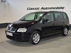 Schwarz Gebraucht 2006 VW Touran Goal Van / Kleinbus | 2.990 € (Teuer)