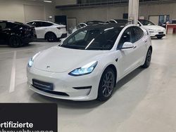 Weiß Gebraucht 2021 Tesla Model 3 Standard Range Limousine | 24.400 € (Fairer Preis)