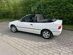 Weiß Gebraucht 1992 Ford Escort Cabriolet Cabrio | 4.400 €