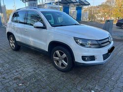 Weiß Gebraucht 2013 VW Tiguan Sportline SUV | 7.299 € (Teuer)