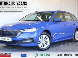 Blau Gebraucht 2020 Skoda Octavia Ambition Kombi | 15.289 € (Guter Preis)