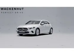 Polarweiss unilack Gebraucht 2019 Mercedes A200 Business Kleinwagen | 22.900 € (Fairer Preis)